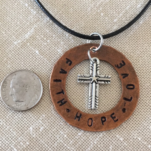 HAND CRAFTED Copper Necklace Artisan Hand Stamped Hammered New - Picture 5 of 6